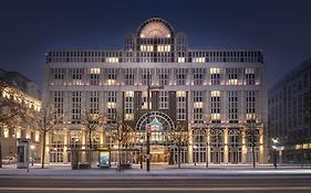 Marriott Wien 5*